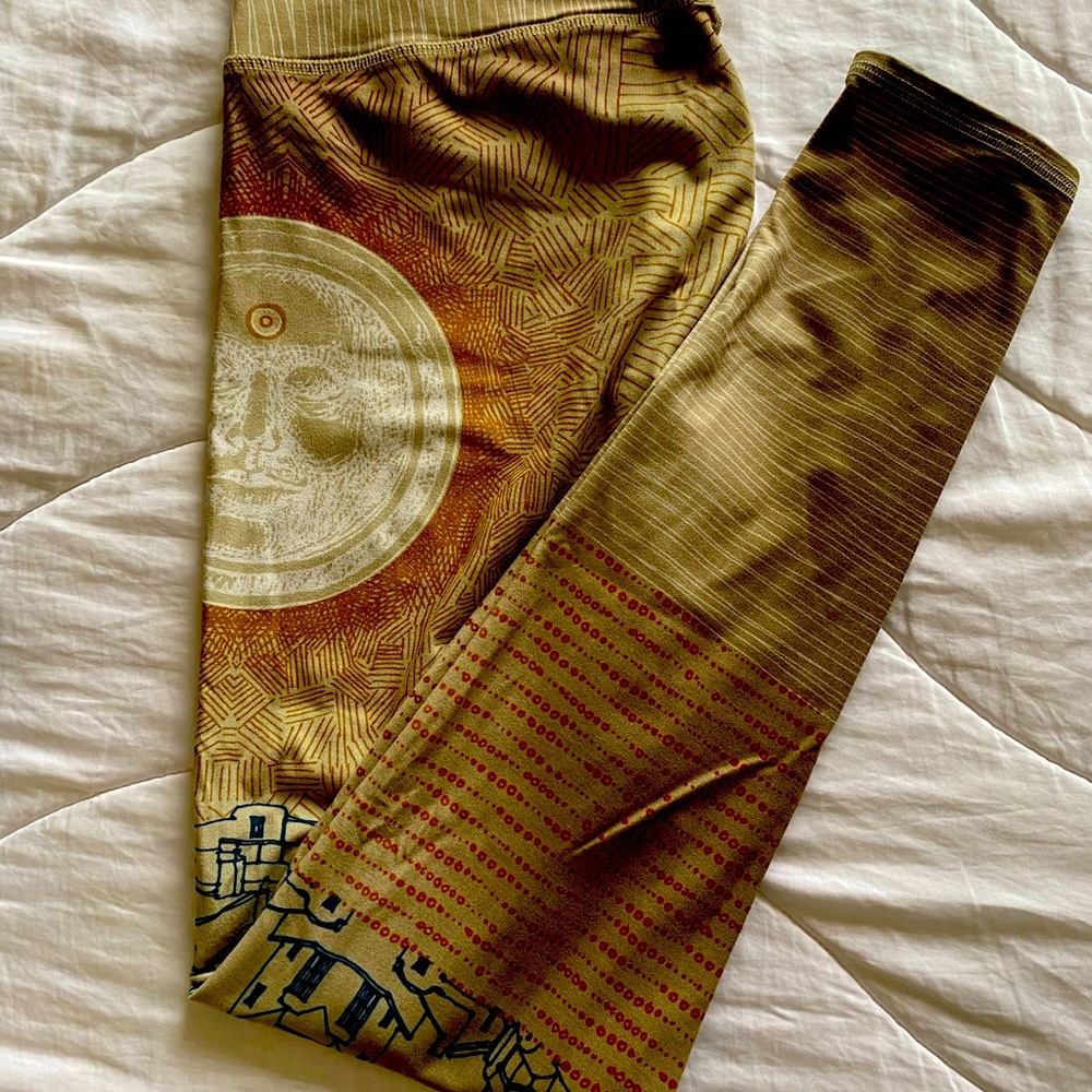 Mykonos nights Leggings by Niyama Sol